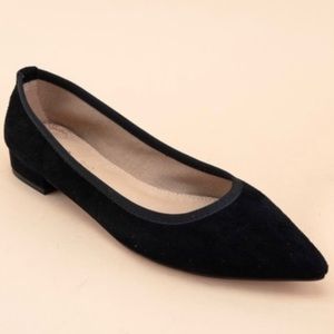 Mi.iM Luna Black Suede Pointed Toe Flats